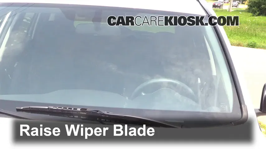 2011 Toyota RAV4 Sport 2.5L 4 Cyl. Windshield Wiper Blade (Front) Replace Wiper Blades